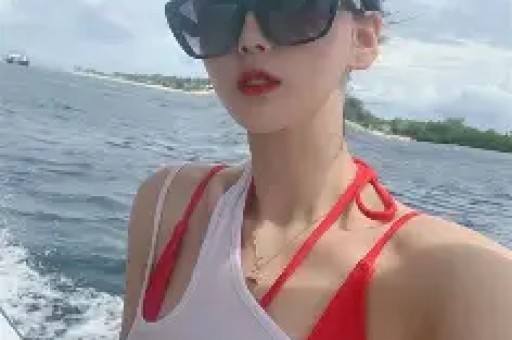 【绝对爆款】彻底炸锅！顶流片场停工大瓜网友：滤镜碎成渣！